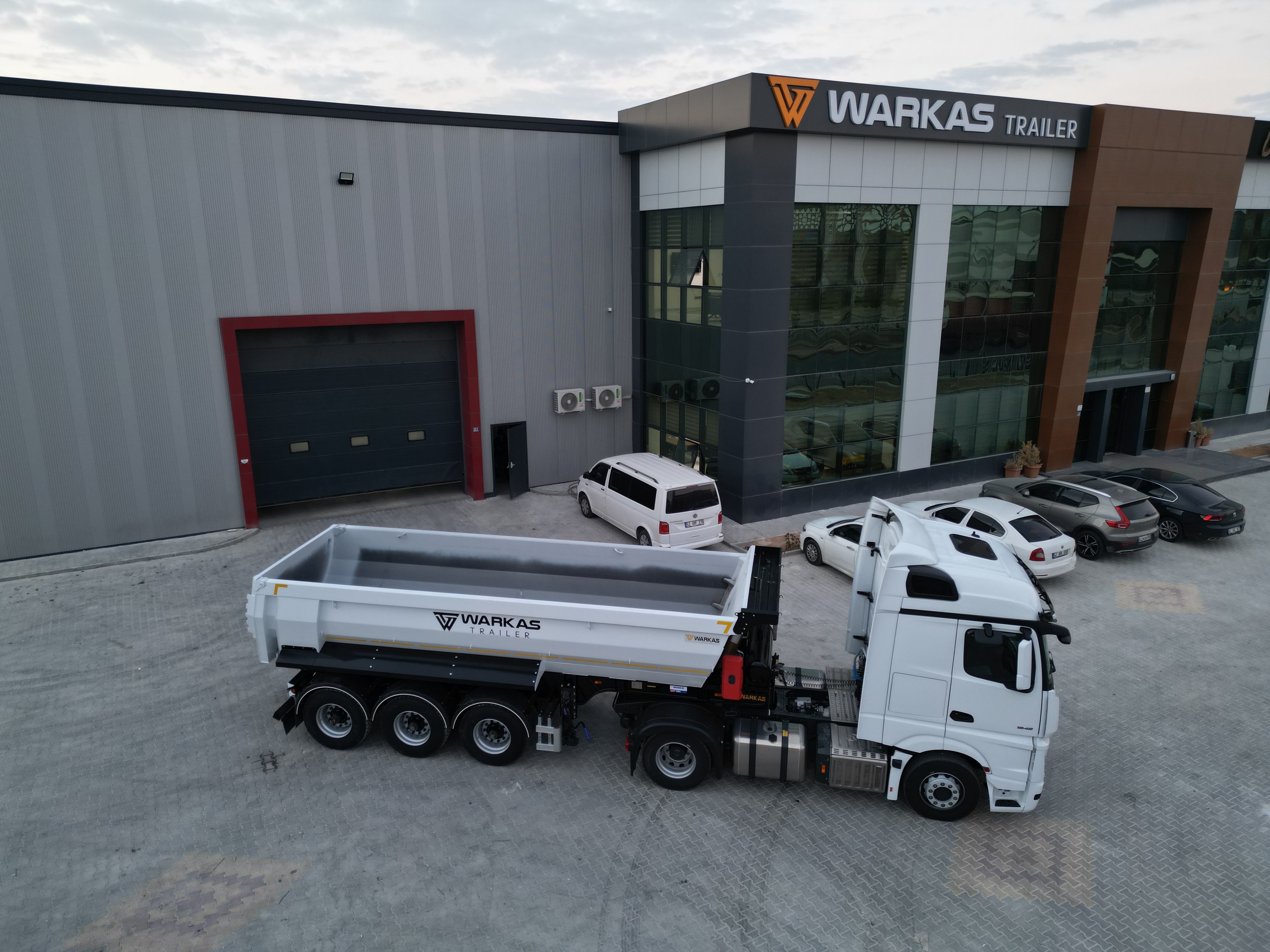 Warkas Gri Dorse